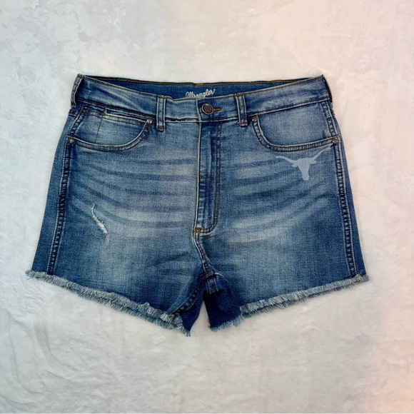Texas Longhorns Wrangler Denim Blue Jean Cutoff Distressed Shorts Women's Sz 11 - Picture 2 of 11